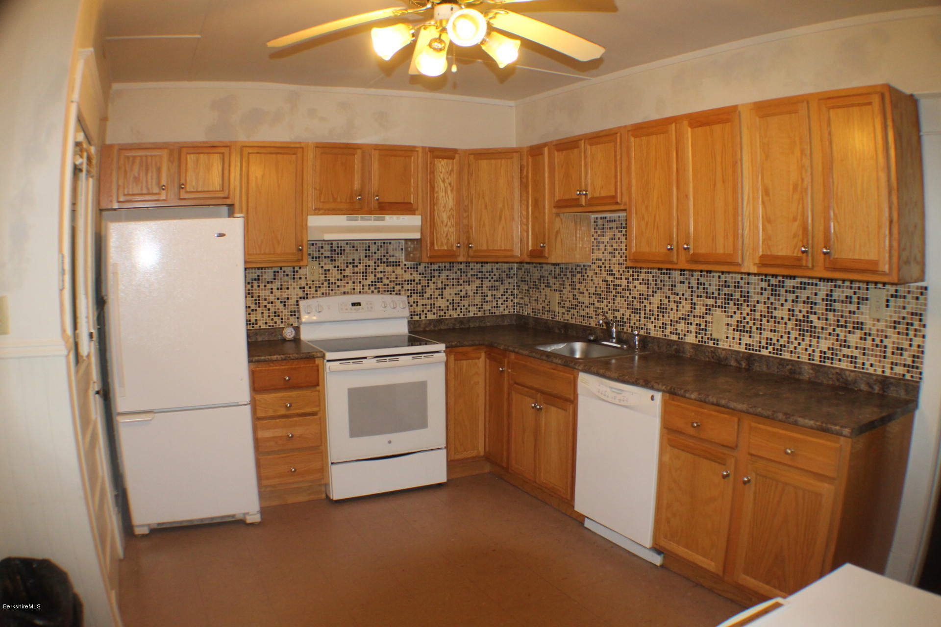 80 Bay State Road Pittsfield, MA 01201 - Photo 2 of 17 Kitchen