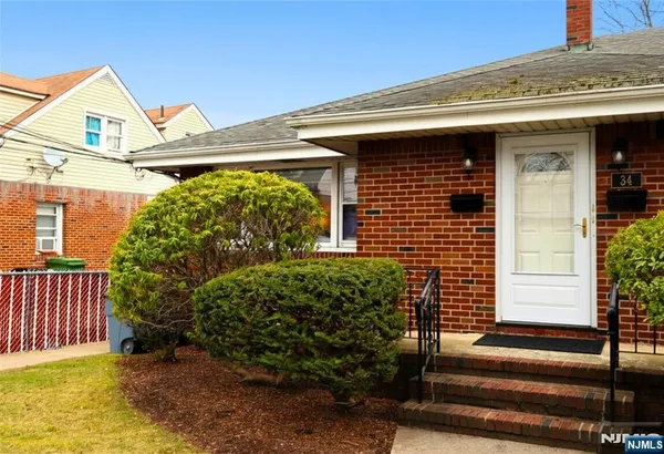 $1,900 | 34 Burns Avenue, Unit 1, Lodi, NJ 07644