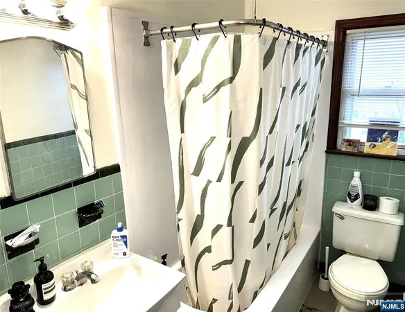 $1,900 | 34 Burns Avenue, Unit 1, Lodi, NJ 07644