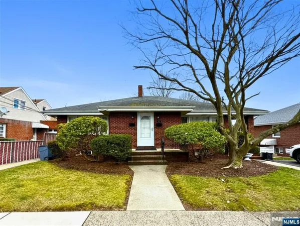 $1,900 | 34 Burns Avenue, Unit 1, Lodi, NJ 07644