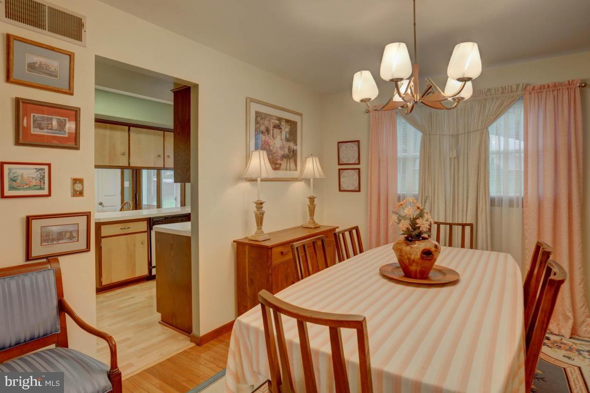 2166 Coventry Road Lancaster, PA 17601 - Photo 11 of 39 Gallery Image 11