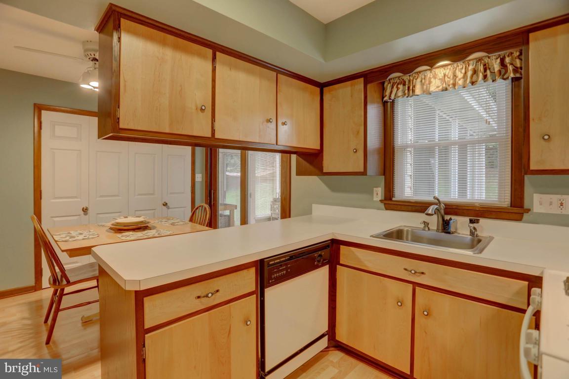 2166 Coventry Road Lancaster, PA 17601 - Photo 13 of 39 Gallery Image 13