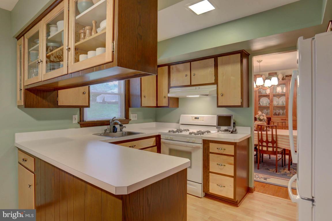2166 Coventry Road Lancaster, PA 17601 - Photo 15 of 39 Gallery Image 15