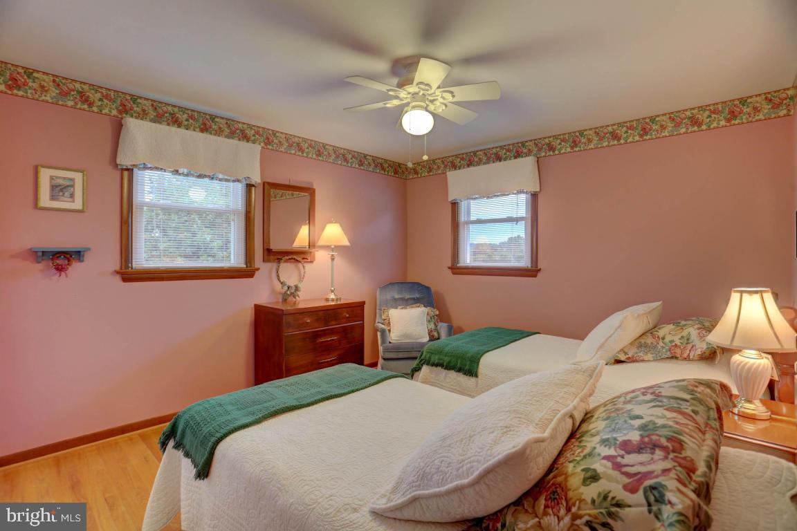 2166 Coventry Road Lancaster, PA 17601 - Photo 30 of 39 Gallery Image 30