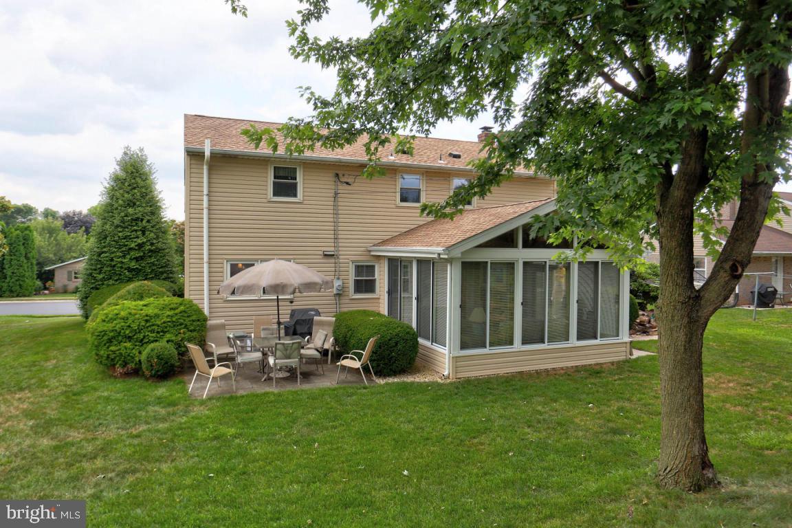 2166 Coventry Road Lancaster, PA 17601 - Photo 4 of 39 Gallery Image 4