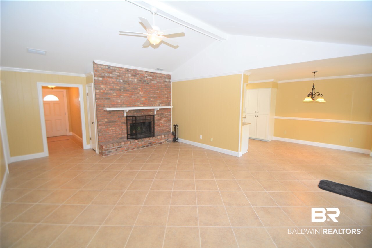 7374 North Christine Circle Mobile, AL 36619 - Photo 10 of 39