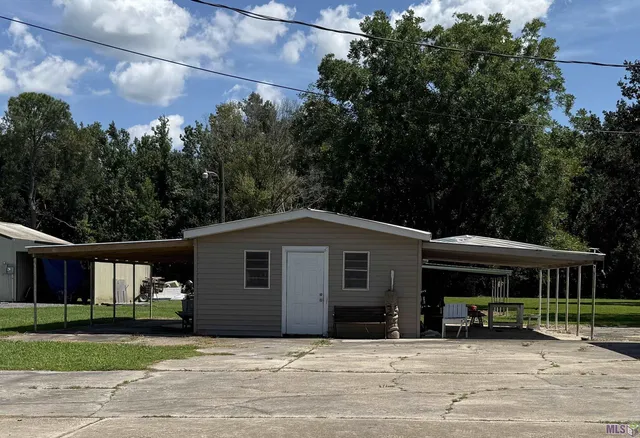 $290,000 | 3439 Highway 316, Gray, LA 70359