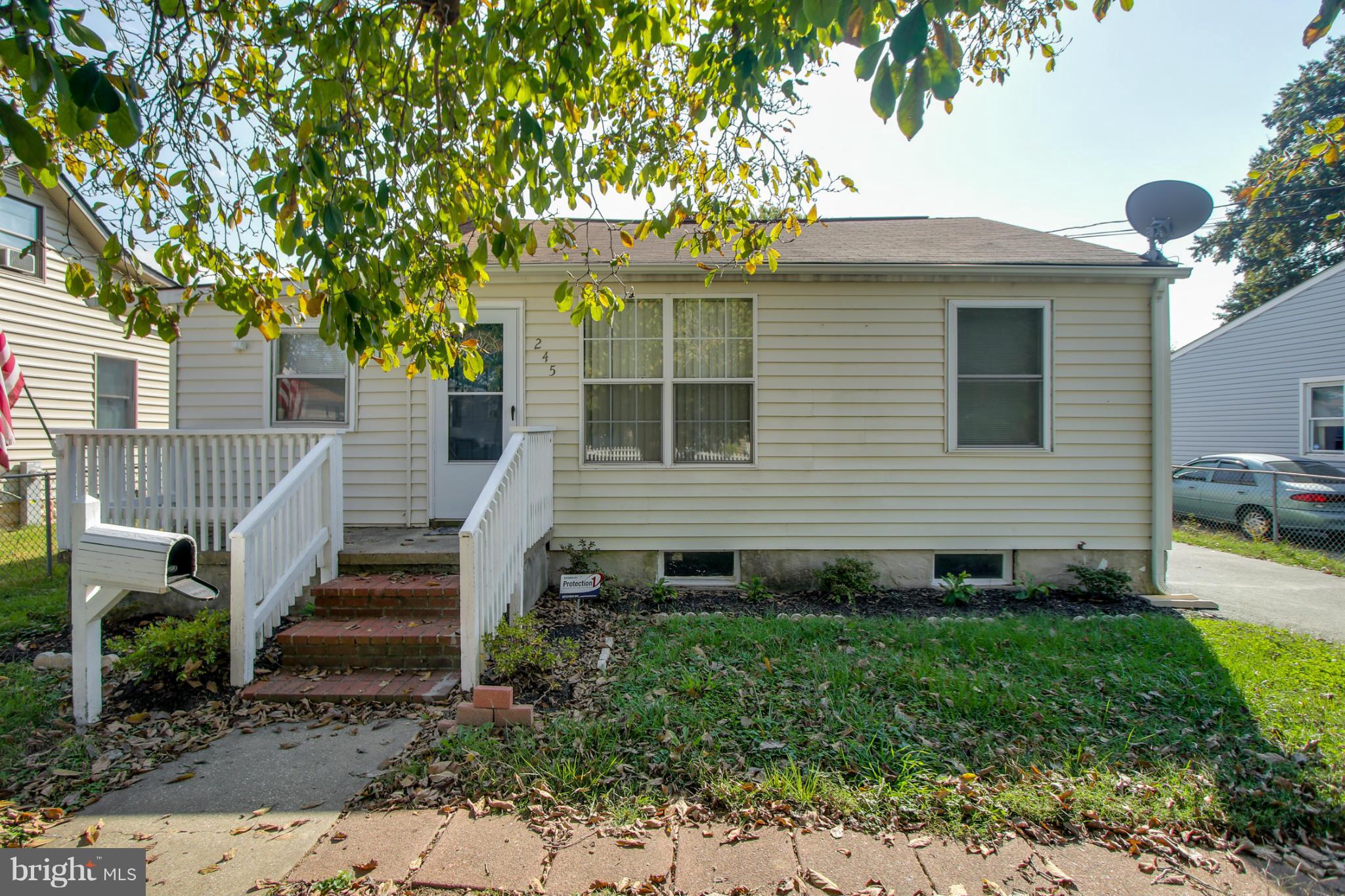 245 Arundel Road Pasadena, MD 21122 - Photo 3 of 30 Exterior (Front)