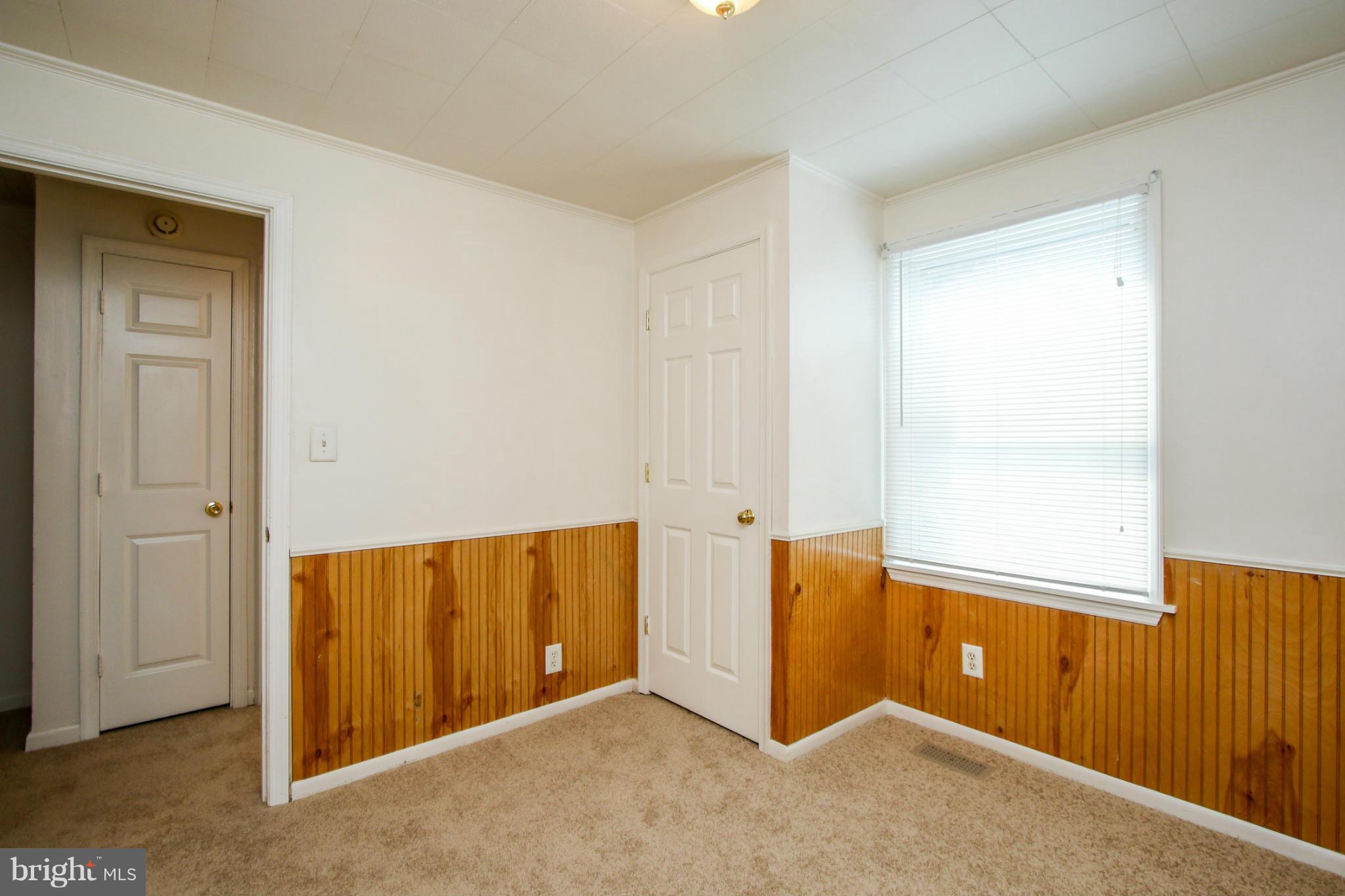 245 Arundel Road Pasadena, MD 21122 - Photo 22 of 30 Bedroom 3