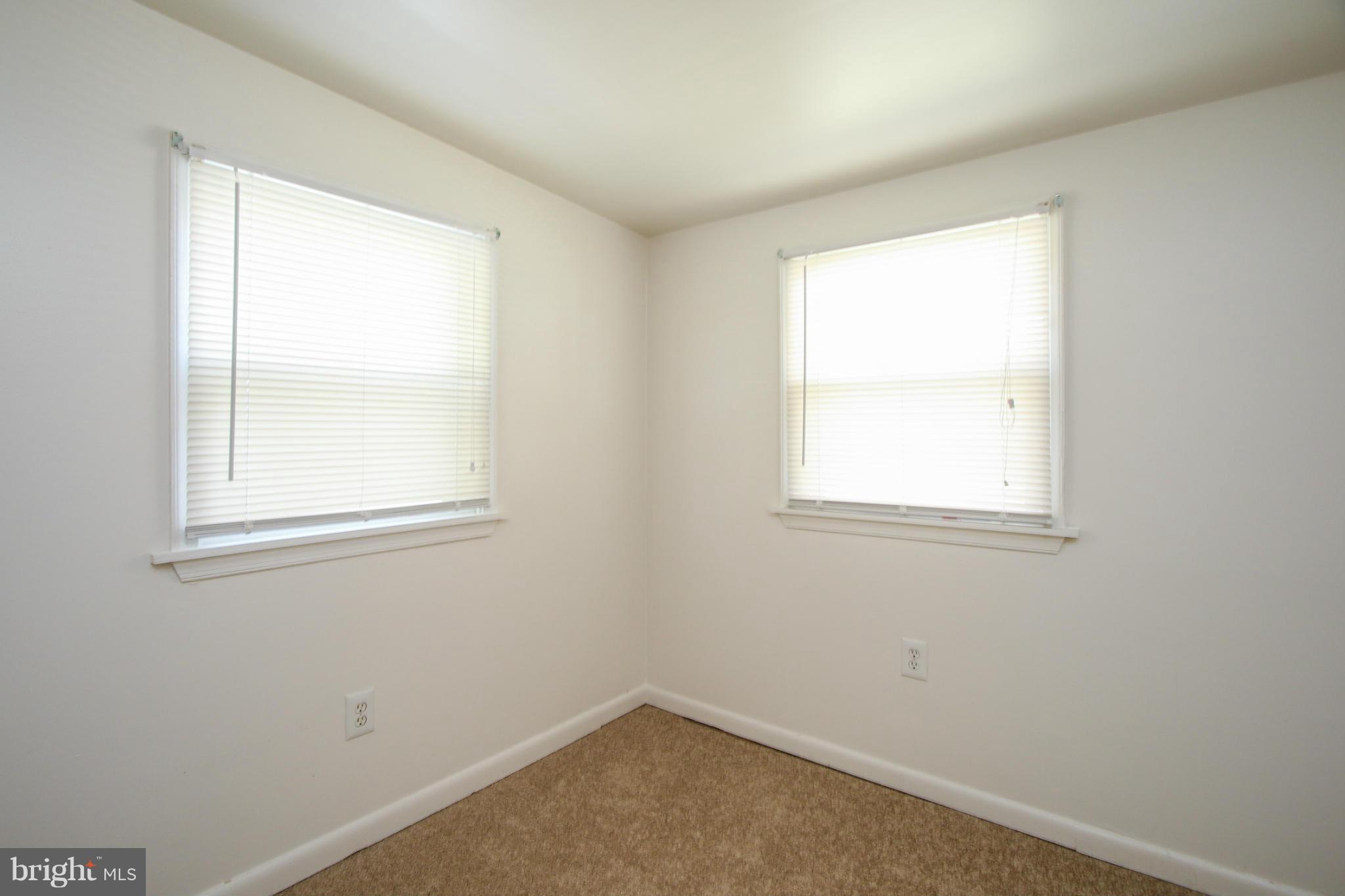 245 Arundel Road Pasadena, MD 21122 - Photo 7 of 30 Interior (General)