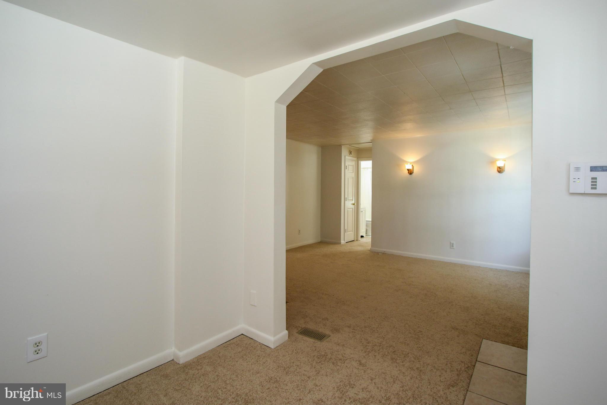245 Arundel Road Pasadena, MD 21122 - Photo 8 of 30 Interior (General)