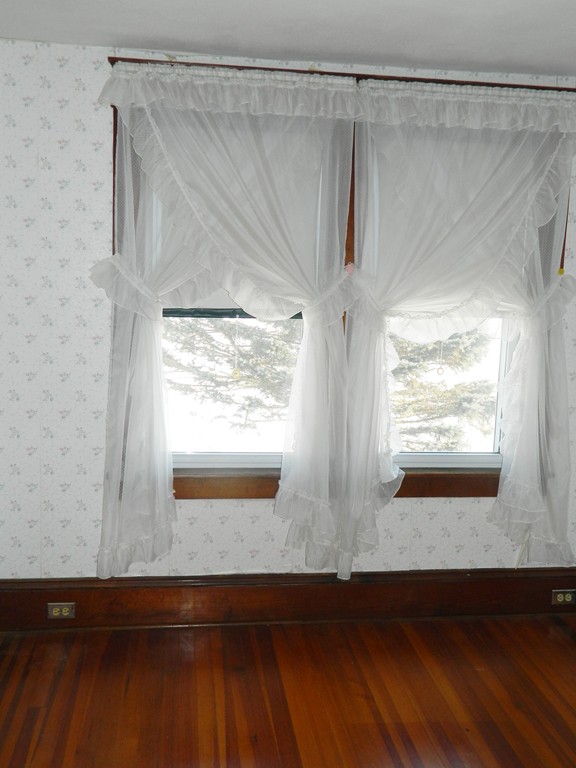 82 Hadley Road Sunderland, MA 01375 - Photo 17 of 26 Gallery Image 17