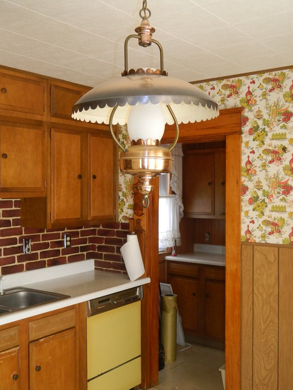 82 Hadley Road Sunderland, MA 01375 - Photo 7 of 26 Gallery Image 7