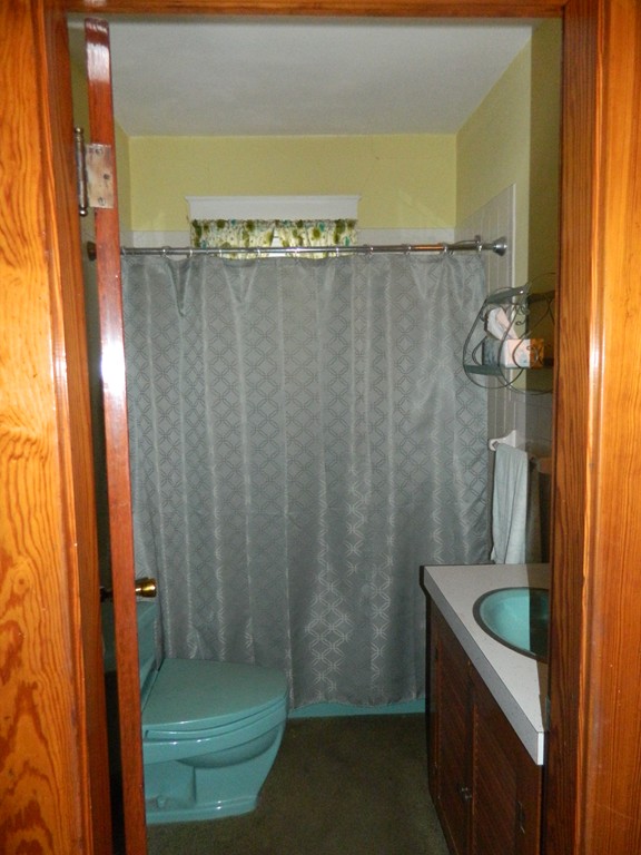 82 Hadley Road Sunderland, MA 01375 - Photo 9 of 26 Gallery Image 9