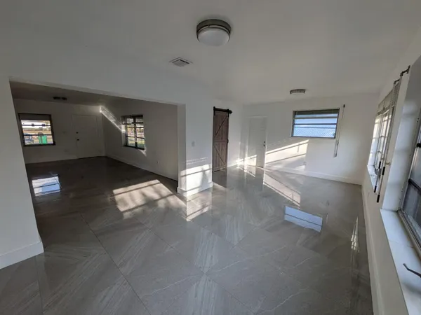 $3,250 | 14521 Ellington Street, Miami, FL 33176