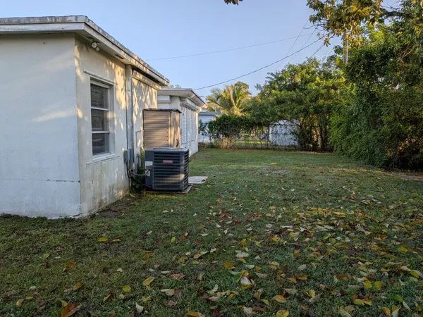 $3,250 | 14521 Ellington Street, Miami, FL 33176