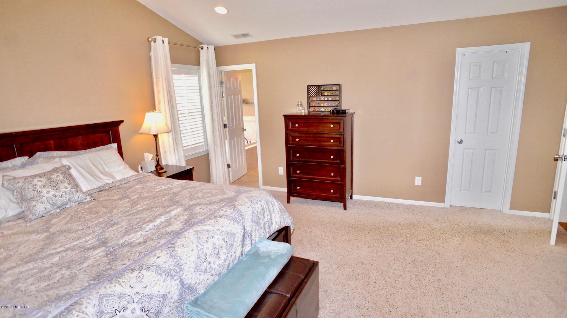 107 Westerly Road New Bern, NC 28560 - Photo 13 of 37 14. WESTERLY 107 05-06-18 034