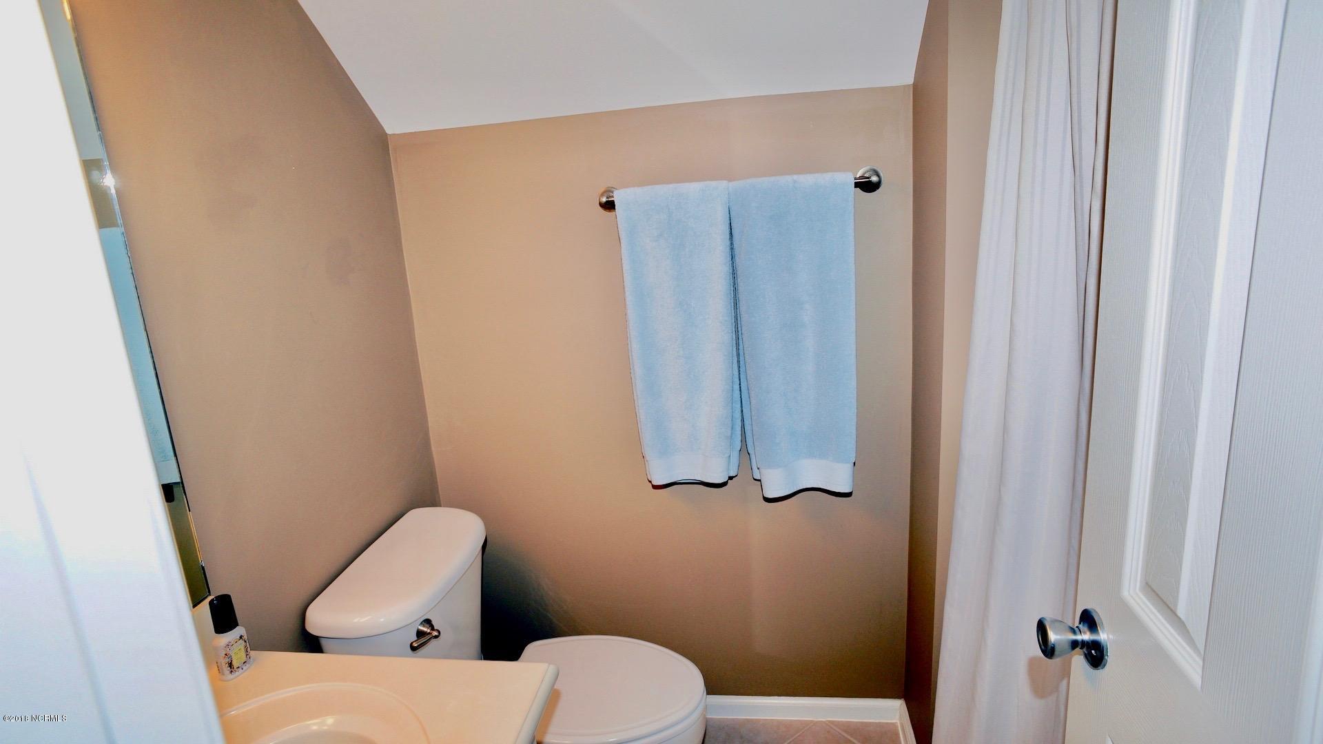 107 Westerly Road New Bern, NC 28560 - Photo 28 of 37 30. WESTERLY 107 05-06-18 027