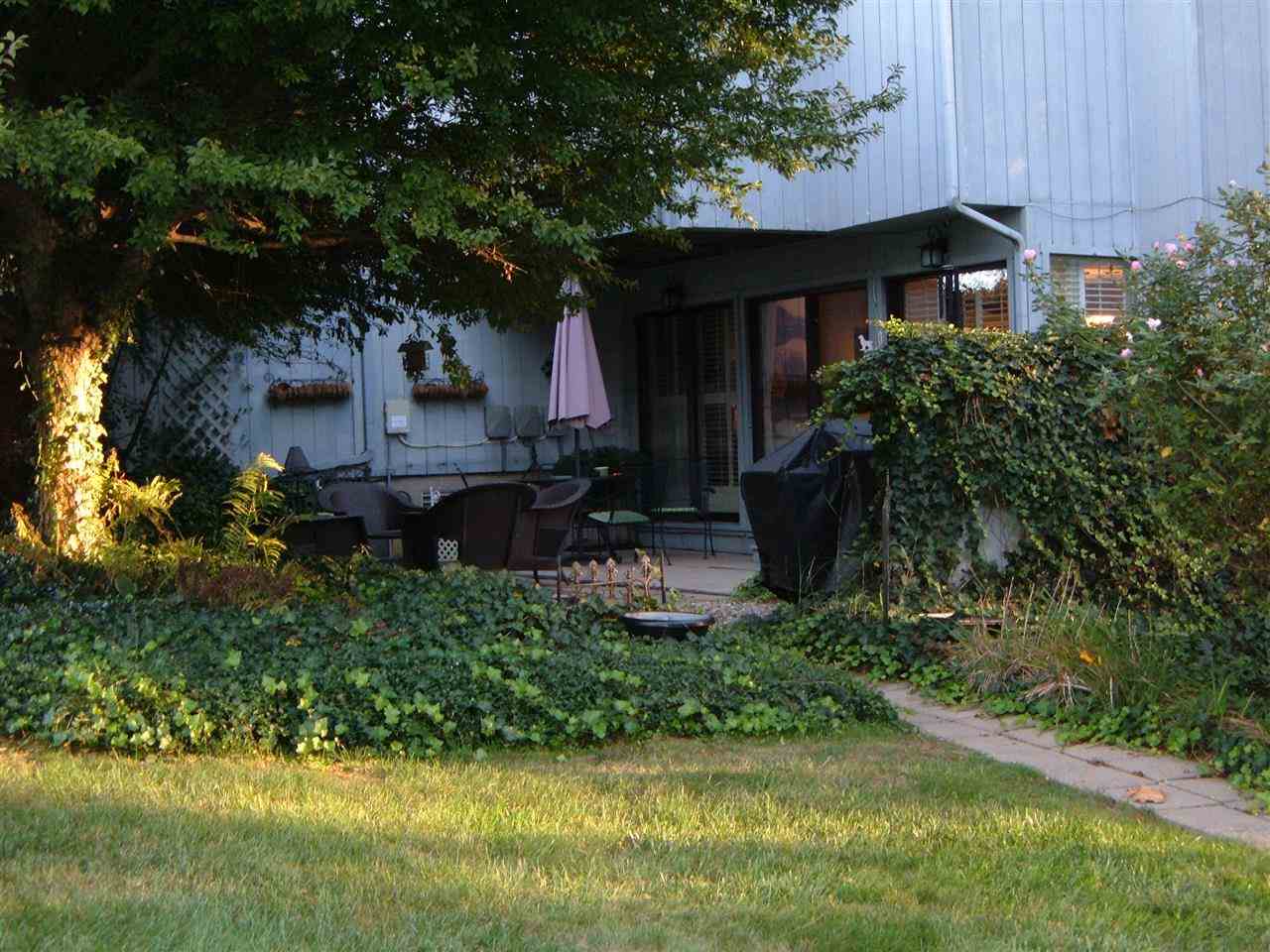 9101 South Pointe Ridge Lane, Unit 18 Bloomington, IN 47401 - Photo 14 of 17