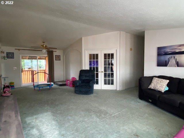3425 Northeast Riverside Avenue Pendleton, OR 97801 - Photo 6 of 25 a living room with furniture and a window