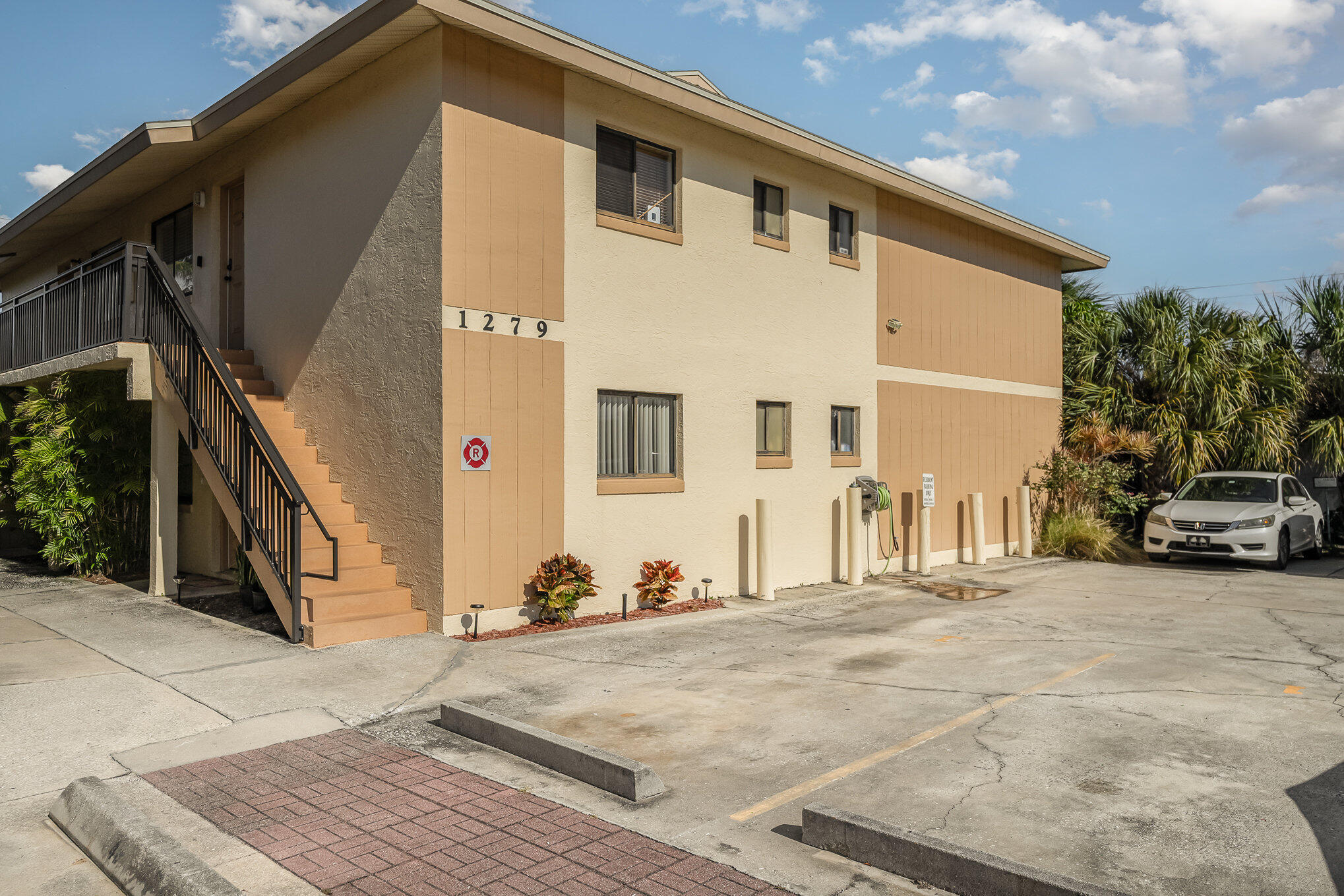 1279 South Orlando Ave Unit 3A  