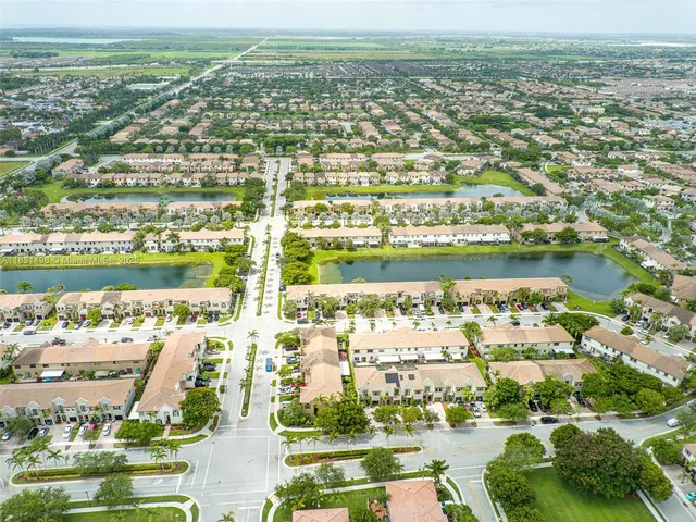 $2,950 | 23480 Southwest 113th Avenue, Unit 23480, Homestead, FL 33032