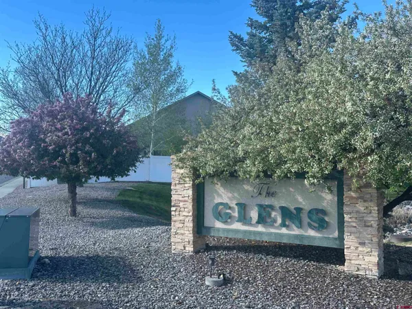 $479,000 | 2817 Glen Oak Drive, Montrose, CO 81401