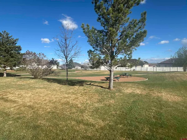$479,000 | 2817 Glen Oak Drive, Montrose, CO 81401