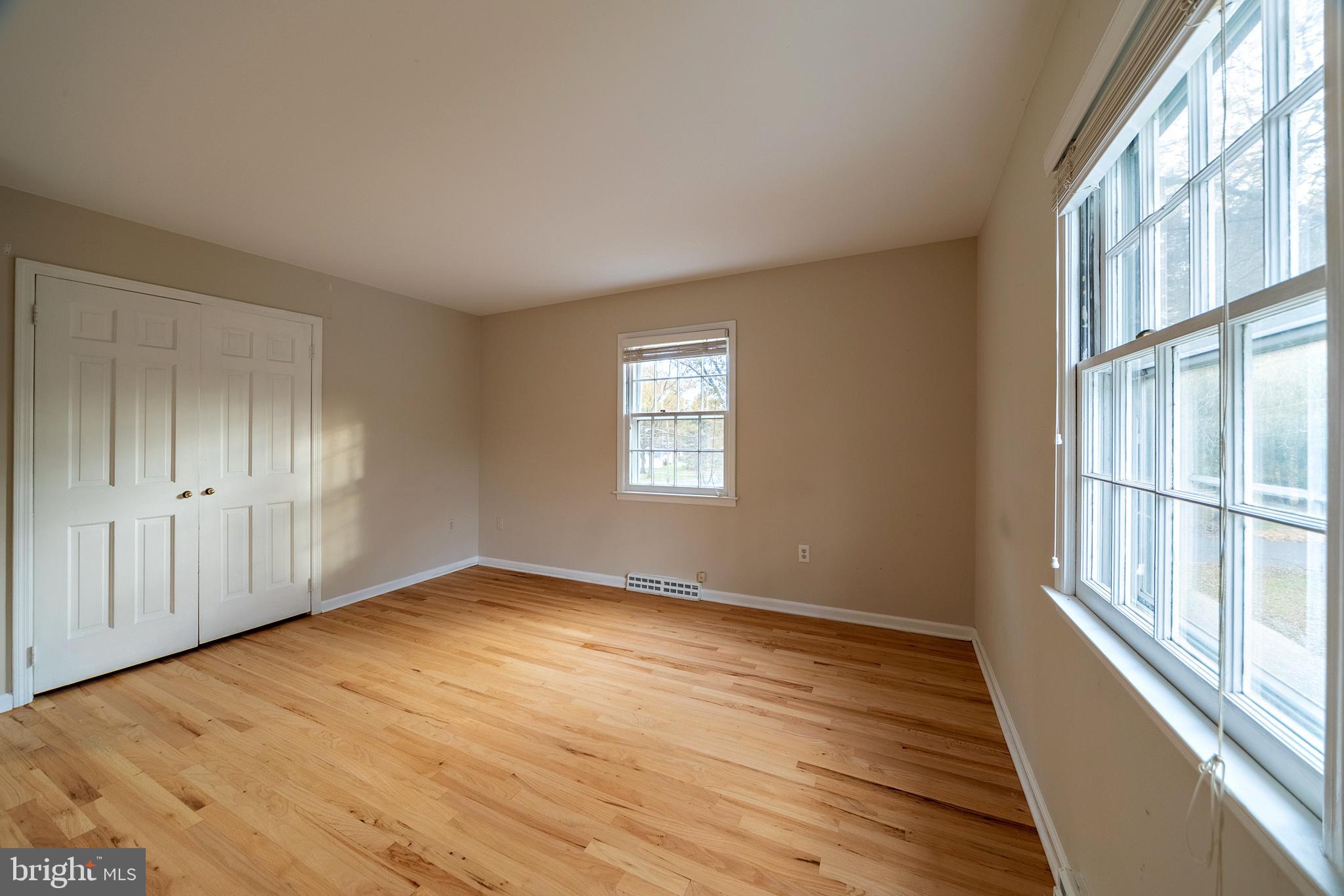 198 Penn View Drive Pennington, NJ 08534 - Photo 16 of 35