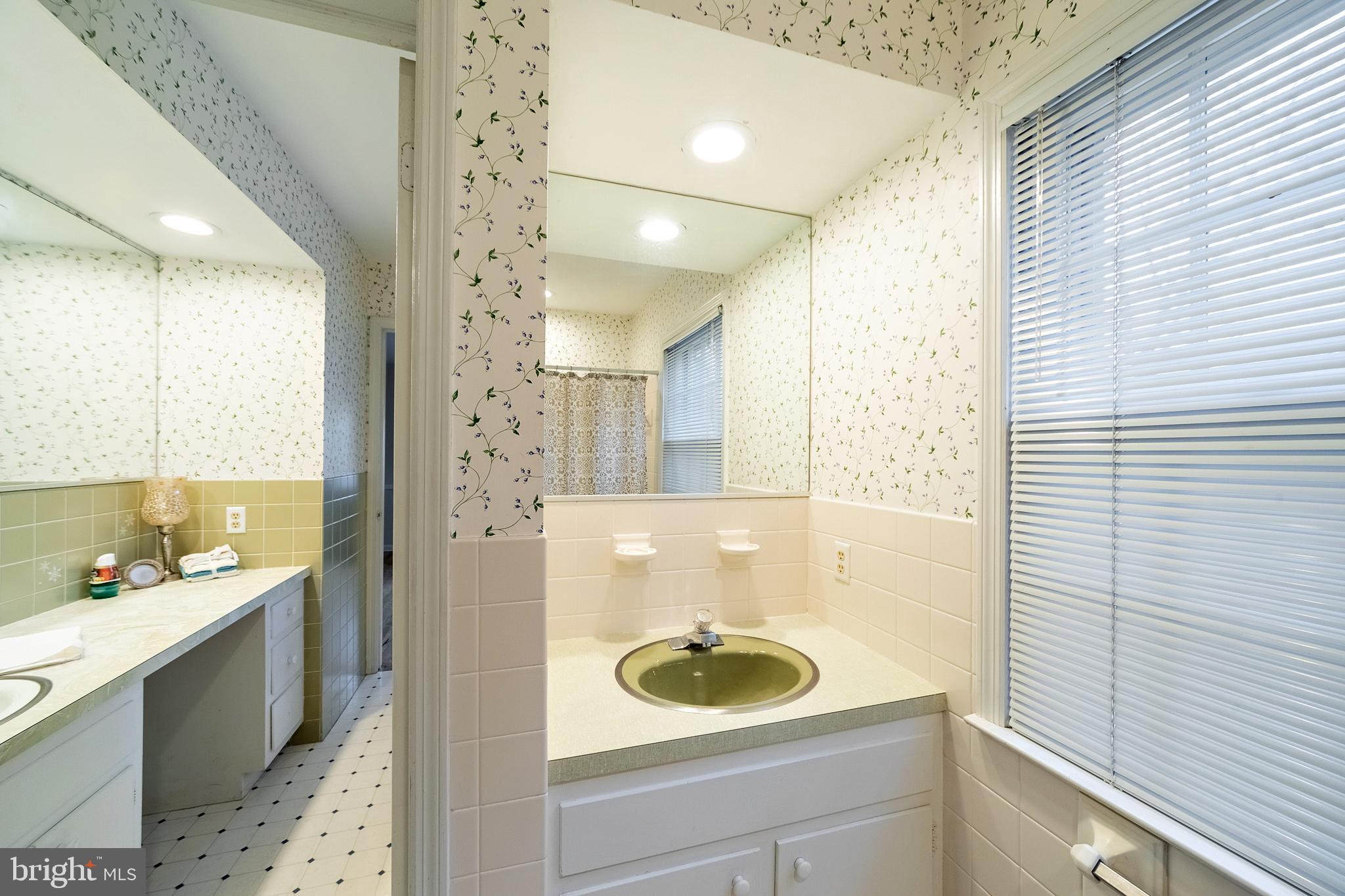 198 Penn View Drive Pennington, NJ 08534 - Photo 22 of 35