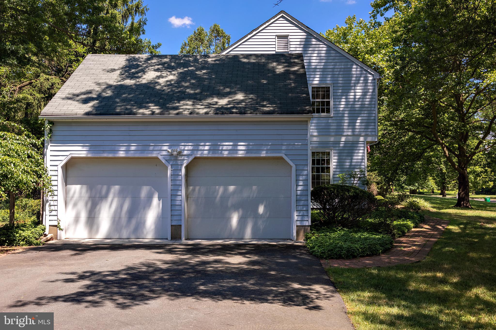 198 Penn View Drive Pennington, NJ 08534 - Photo 27 of 35