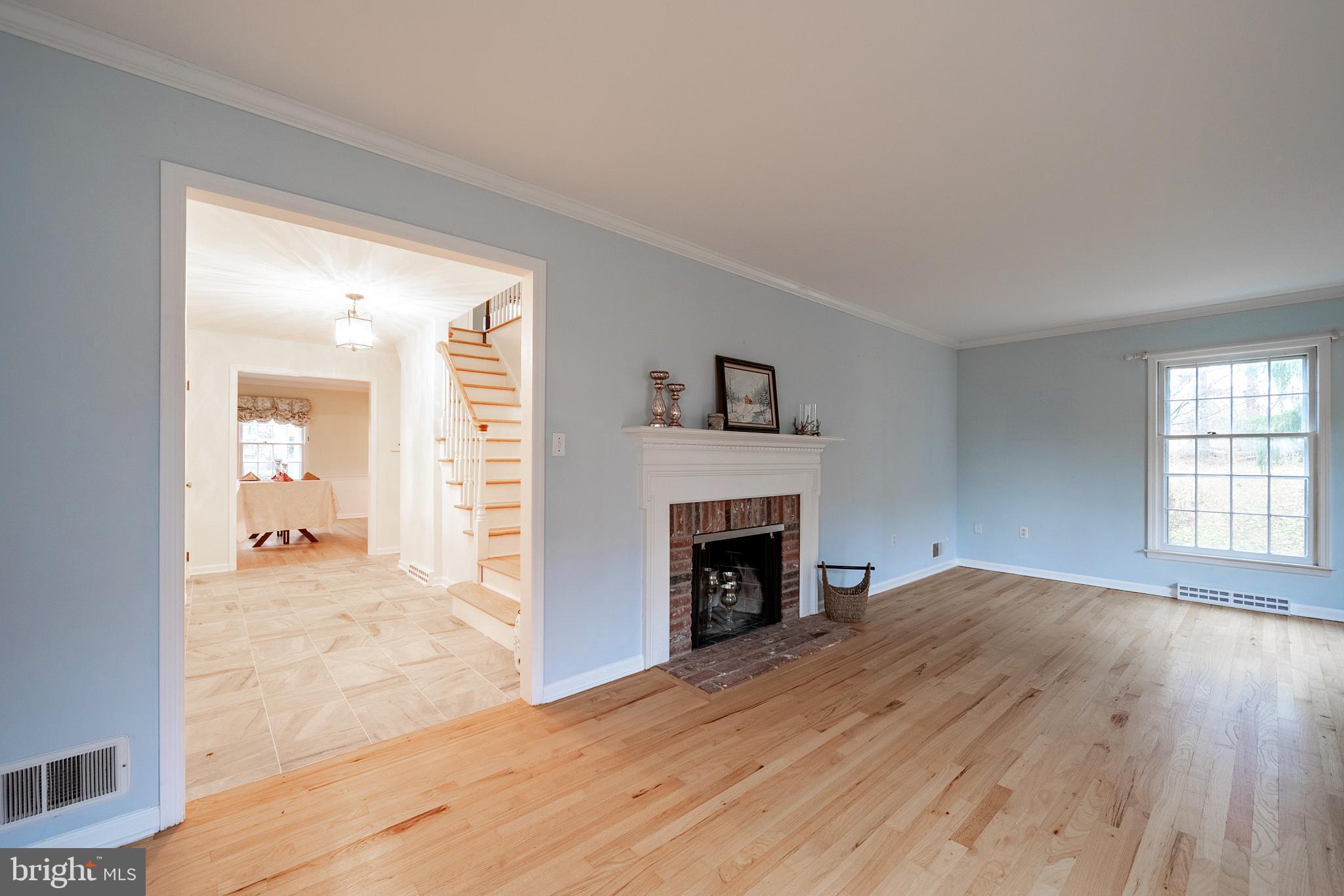 198 Penn View Drive Pennington, NJ 08534 - Photo 10 of 35