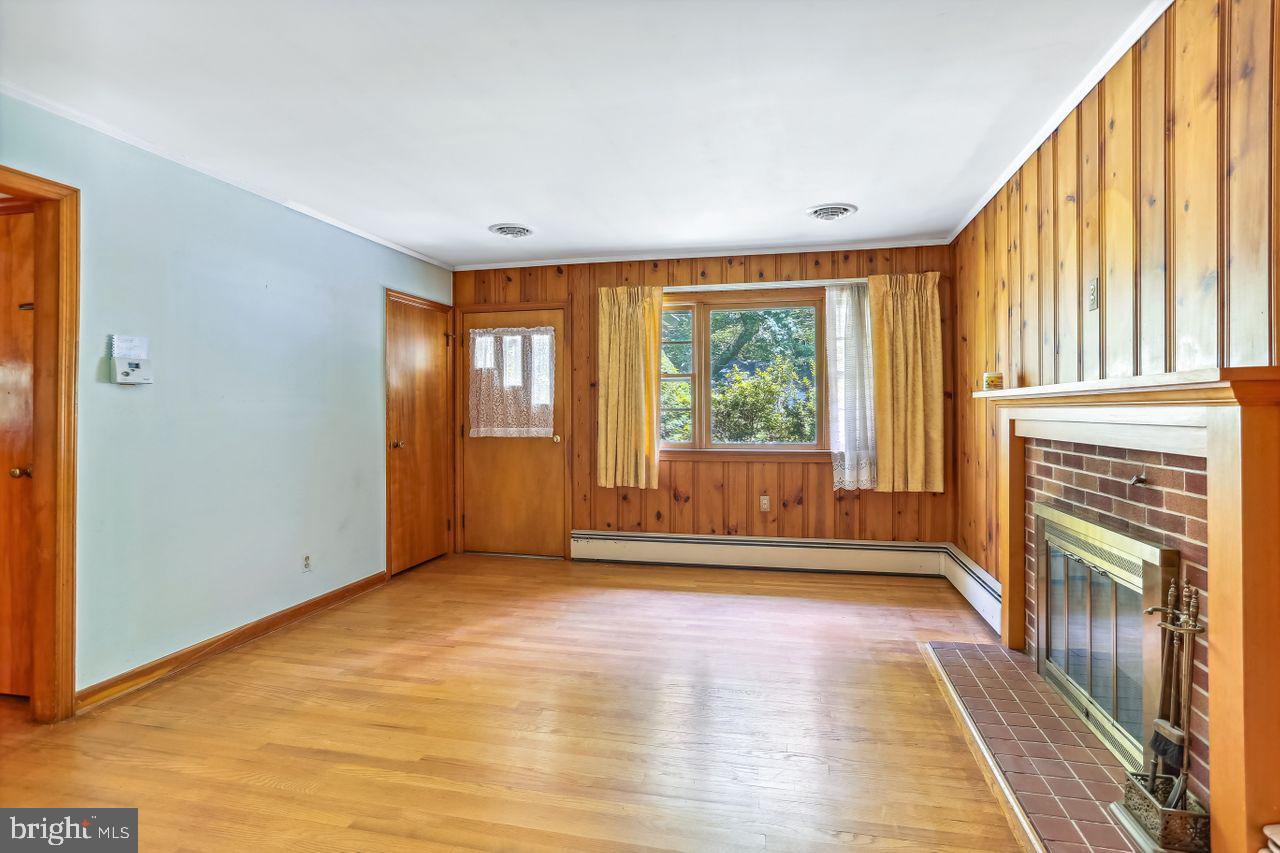 1612 South Tollgate Road Bel Air, MD 21015 - Photo 8 of 36 Gallery Image 8