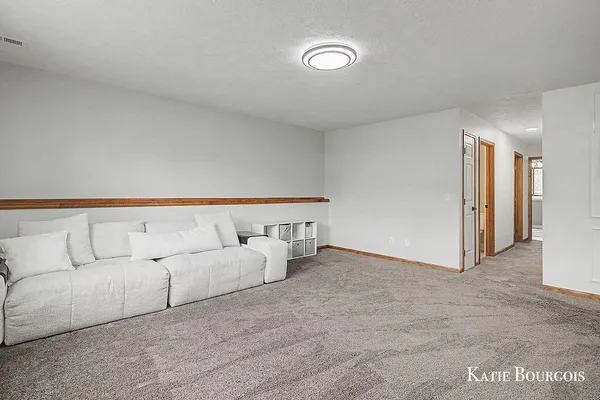$375,000 | 519 Macomb Avenue Northwest, Grand Rapids, MI 49534