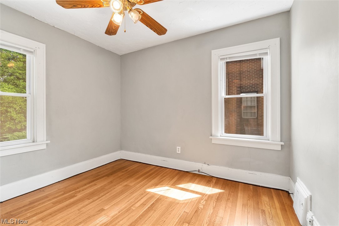3507 Cummings Road Cleveland, OH 44118 - Photo 20 of 28
