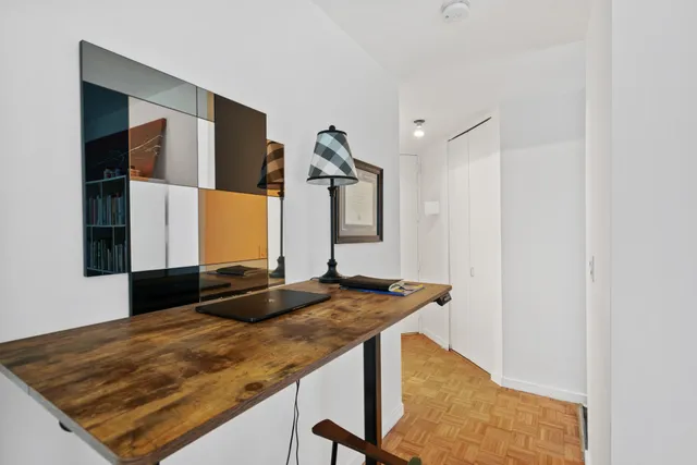$618,000 | 145 East 48th Street, Unit 14B | Midtown East