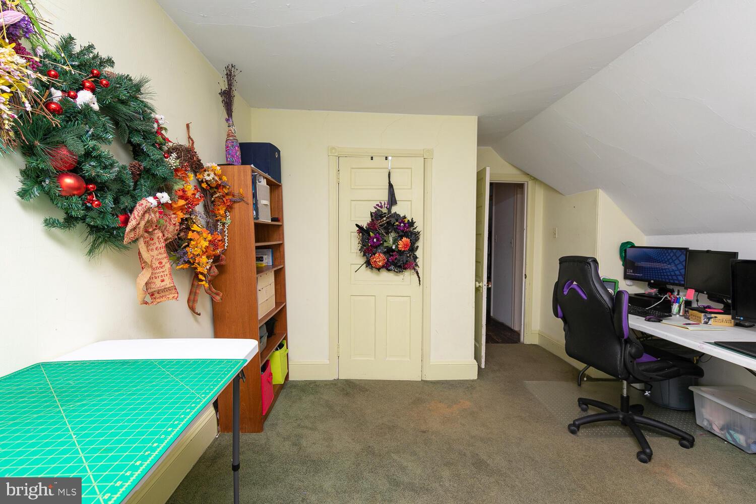 6705 Cresheim Road Philadelphia, PA 19119 - Photo 29 of 36 a room with furniture and a potted plant