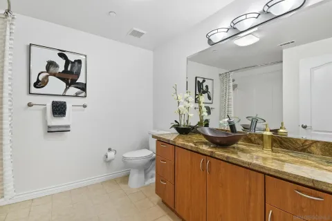 $789,000 | 8355 Station Village Lane, Unit 4417, San Diego, CA 92108