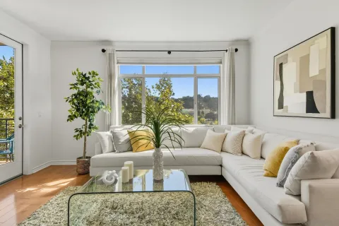 $789,000 | 8355 Station Village Lane, Unit 4417, San Diego, CA 92108