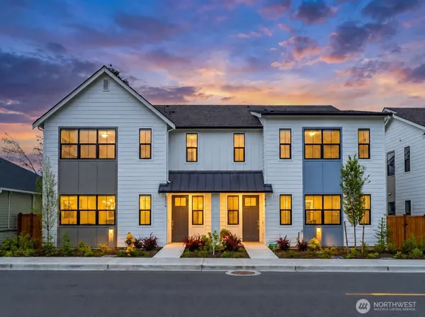 $769,900 | 4285 Stossel Avenue, Unit B, Carnation, WA 98014