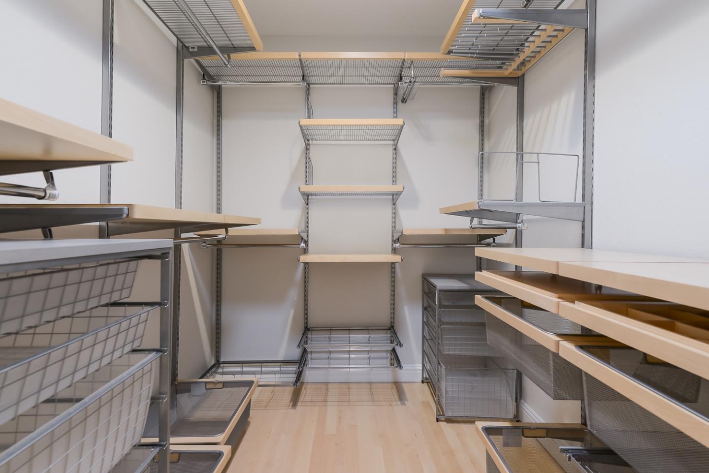1445 Meadow Lane Mountain View, CA 94040 - Photo 27 of 33 a kitchen with a stove and a refrigerator