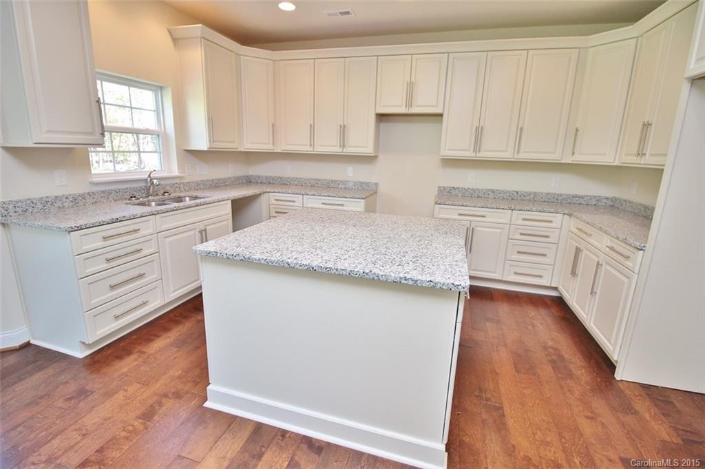 3072 Glenmoor Road York, SC 29745 - Photo 5 of 24 Gallery Image 5