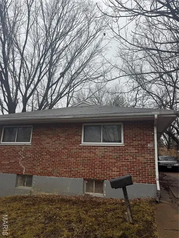 $75,000 | 243 Chambers Road, St. Louis, MO 63137