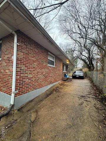 $75,000 | 243 Chambers Road, St. Louis, MO 63137