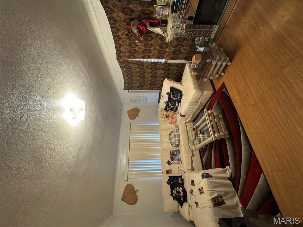 243 Chambers Road St. Louis, MO 63137 - Photo 4 of 9