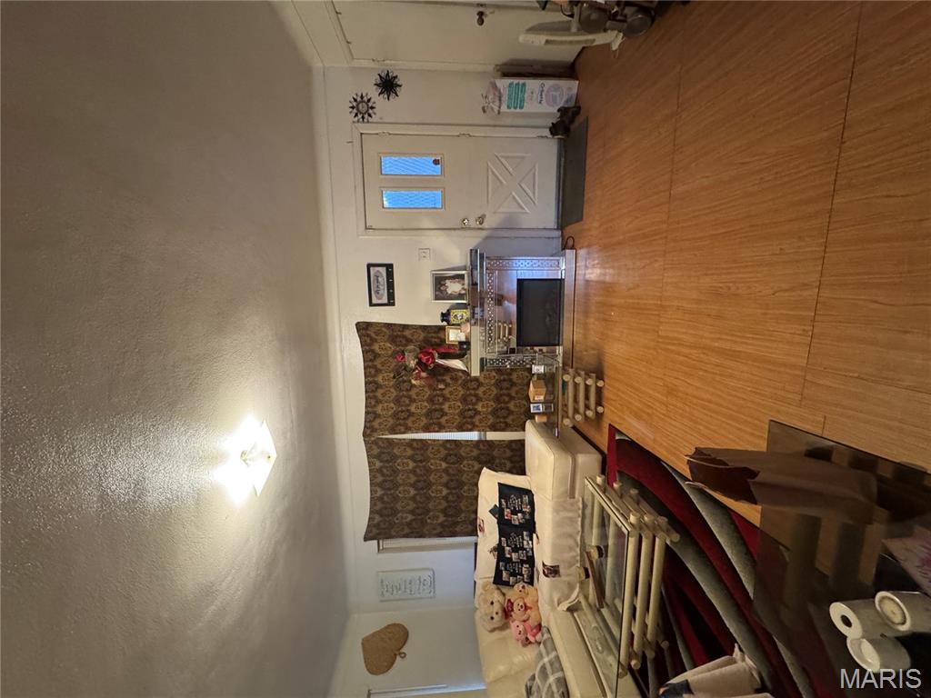 243 Chambers Road St. Louis, MO 63137 - Photo 5 of 9