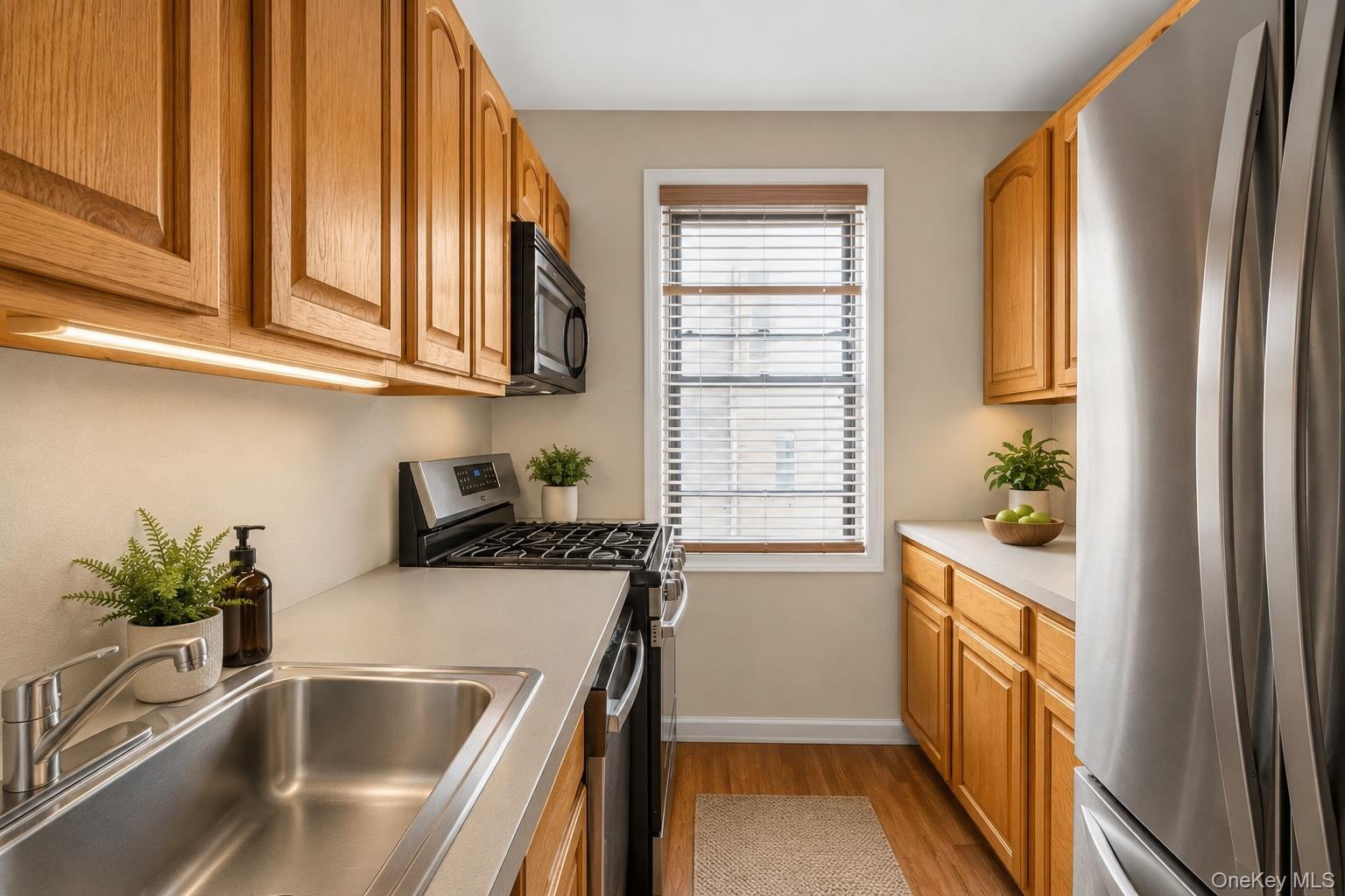 640 Pelham Road, Unit 5G New Rochelle, NY 10805 - Photo 11 of 22
