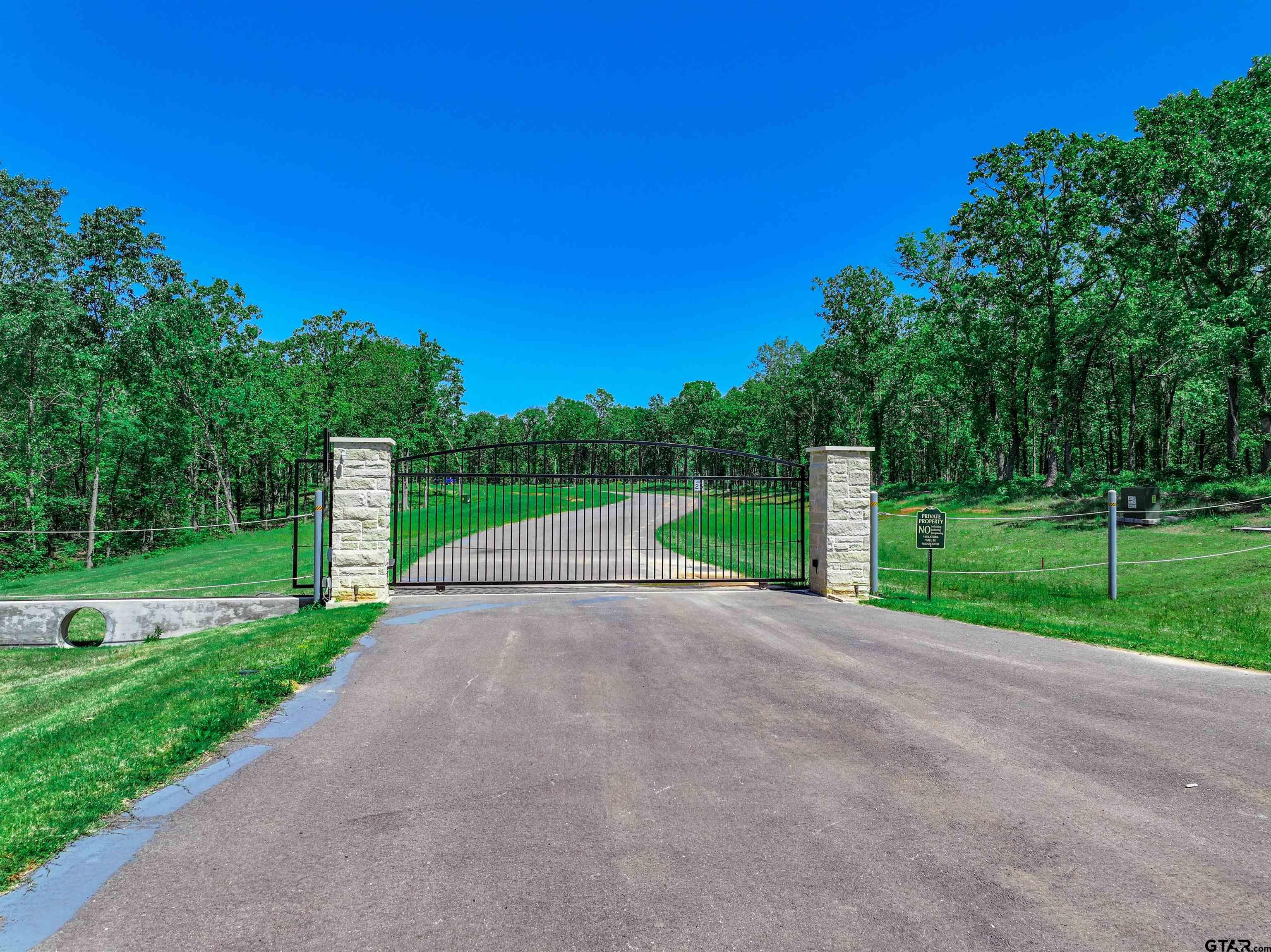 5862 Yantis Tx 75497 Yantis, TX 75497 - Photo 23 of 23 a view of a park with large trees