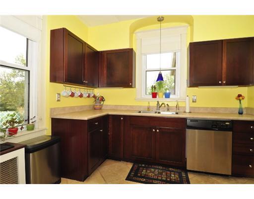 2910 Middletown Road Sheraden, PA 15204 - Photo 6 of 18 Kitchen.