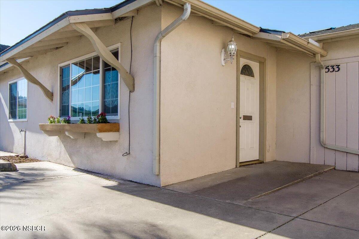 533 North G Street Lompoc, CA 93436 - Photo 2 of 37 03-MAX_0202 copy